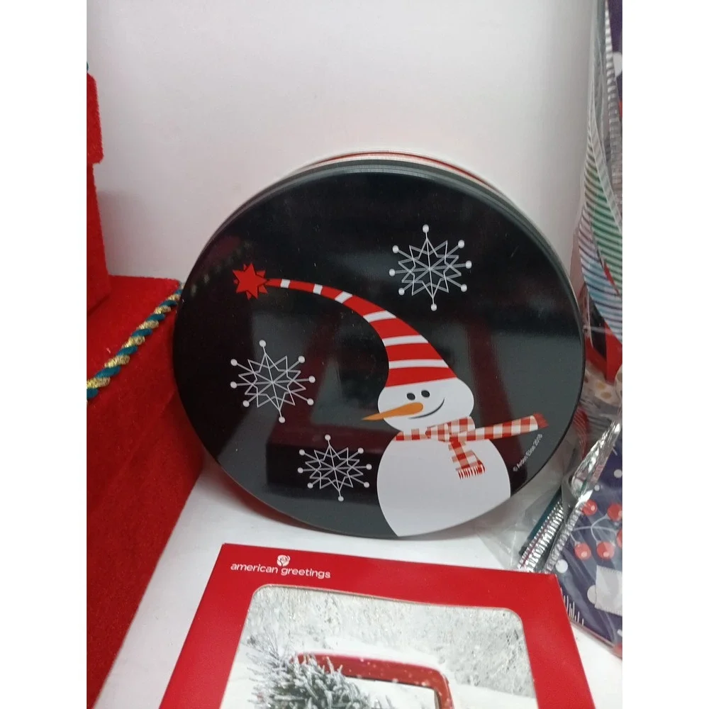 Christmas And Birthday Lot Of 8 Pieces, Round Cookie Tin And Gift Boxes Empty